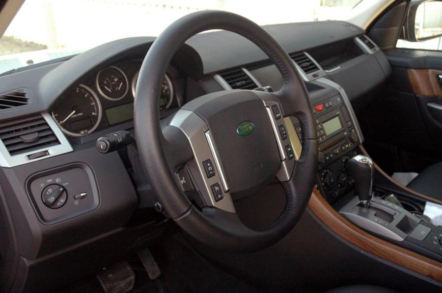  Land Rover Range Rover Sport 2008 года  (фото 22 из 37)